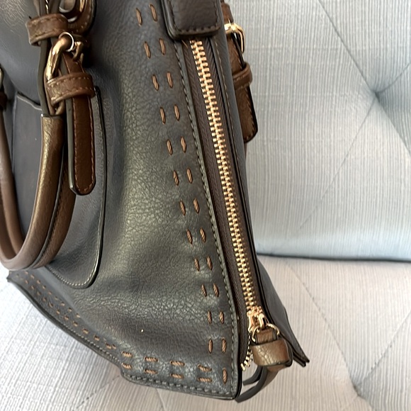 Navy Purse with Wallet NEW - Picture 5 of 5